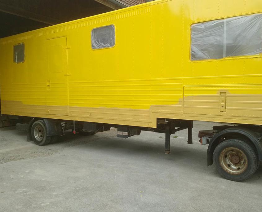 Kamelanhänger - Fahrzeugbemalung - wolli ruf - mediendesign